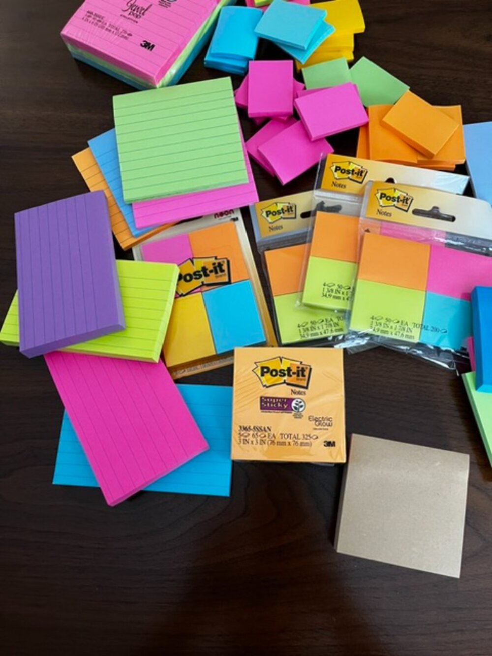 Post-It Note Bundle 1 Assorted Sizes - Picture 4 of 4